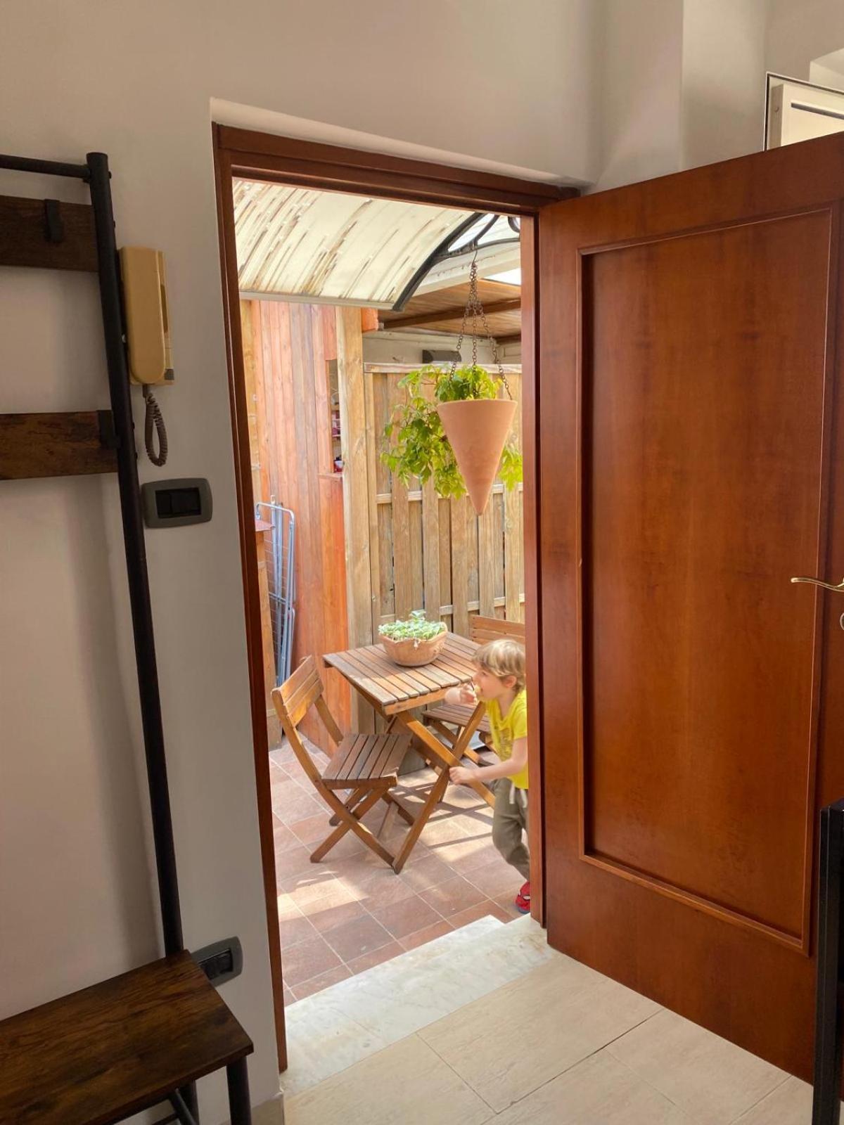 La Casa Di Apollo Lejlighed Napoli Eksteriør billede