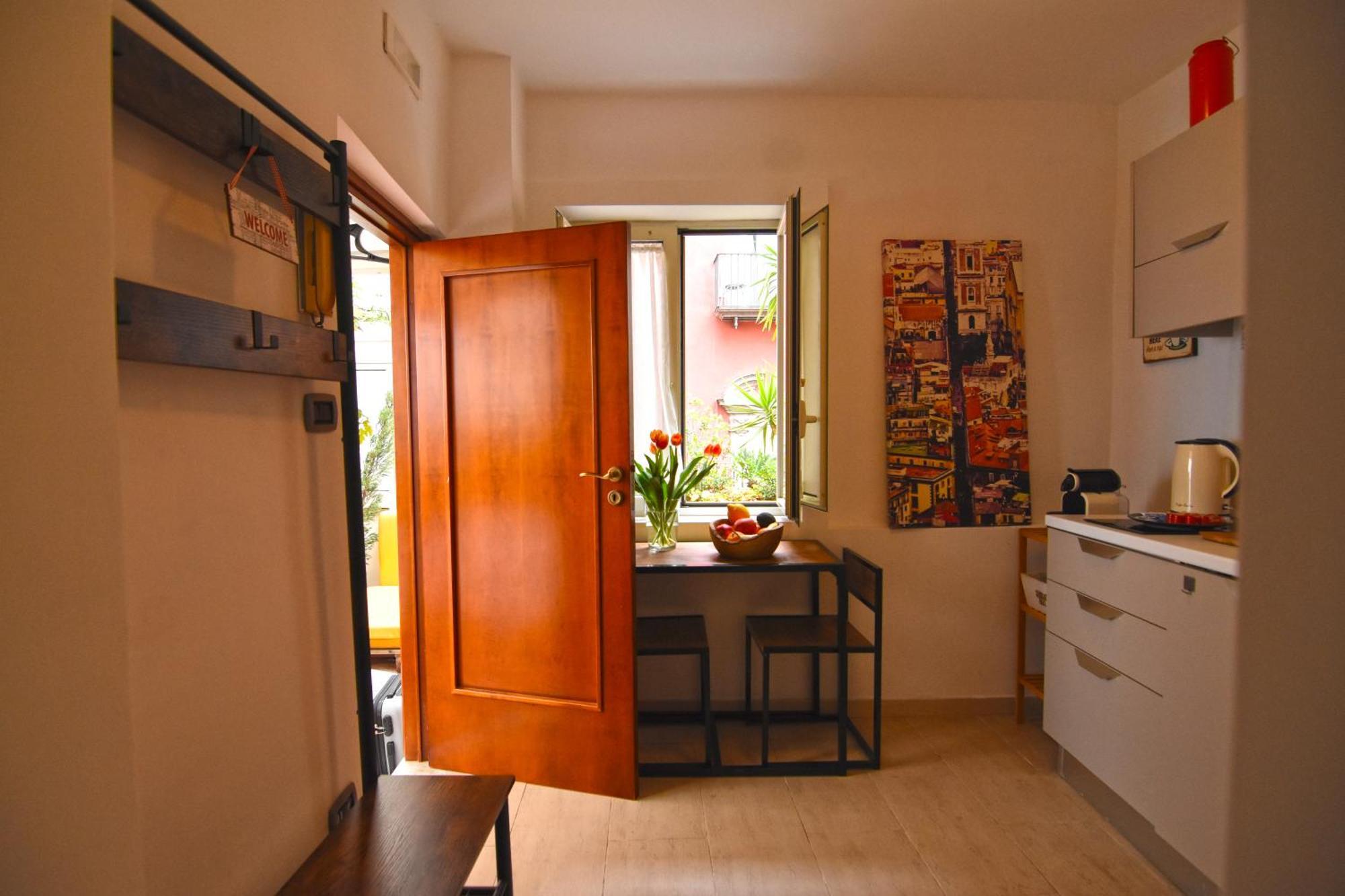 La Casa Di Apollo Lejlighed Napoli Eksteriør billede