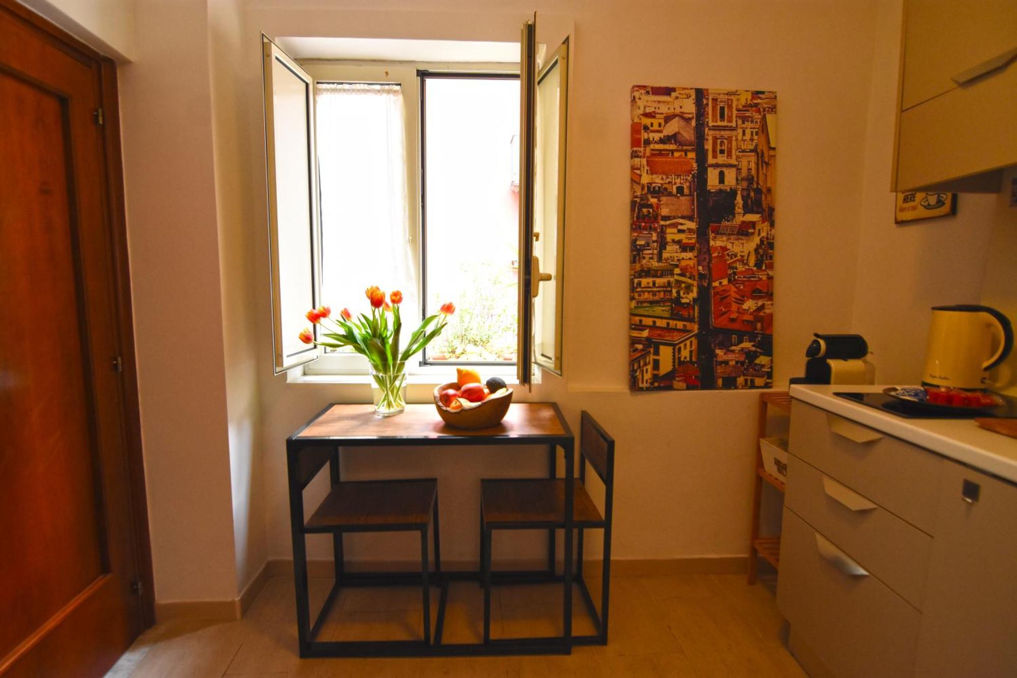 La Casa Di Apollo Lejlighed Napoli Eksteriør billede