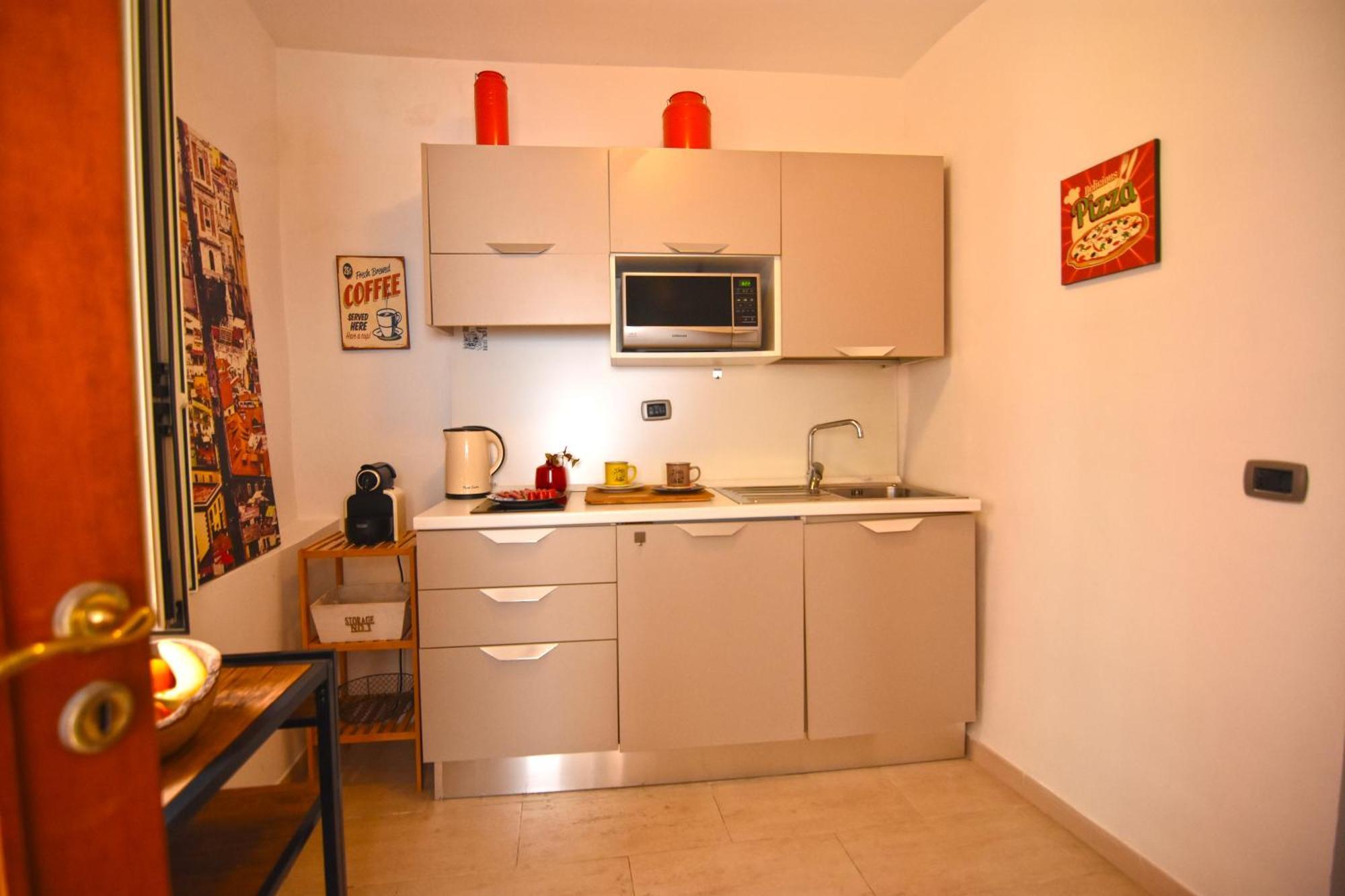 La Casa Di Apollo Lejlighed Napoli Eksteriør billede