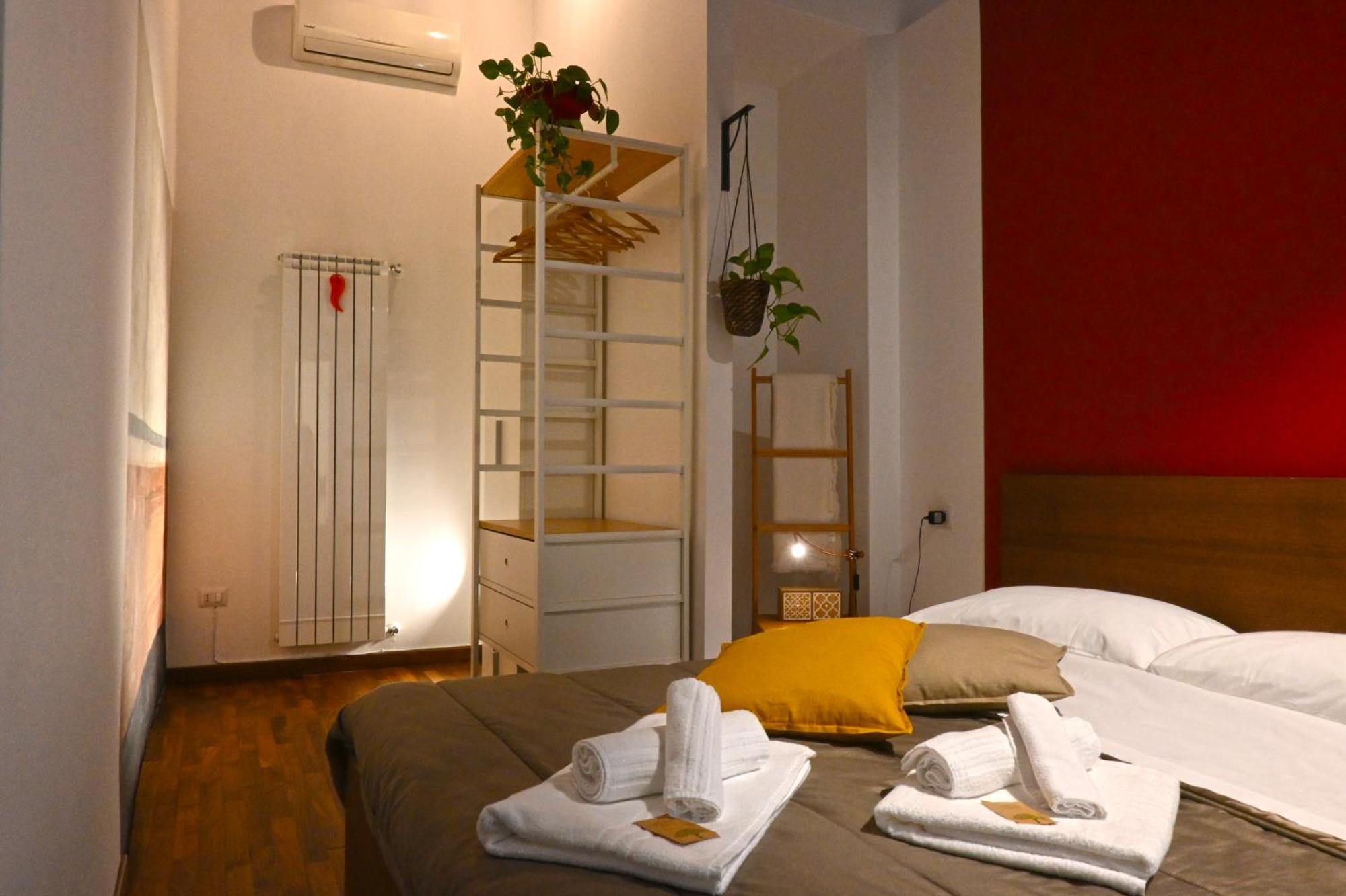 La Casa Di Apollo Lejlighed Napoli Eksteriør billede